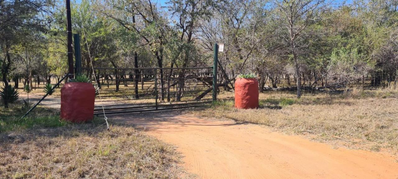 Vanross Self Catering Accommodation Thabazimbi Buitenkant foto